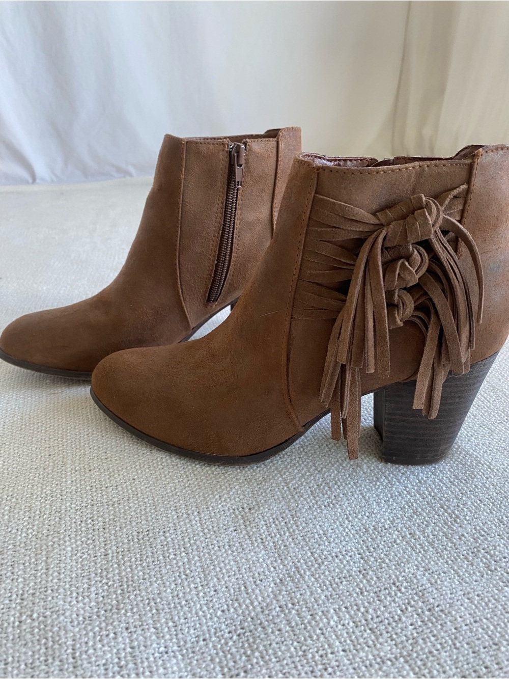 Fergalicious by Fergie Clover Leather Fringe Ankle Boots Cognac Brown Size 7.5